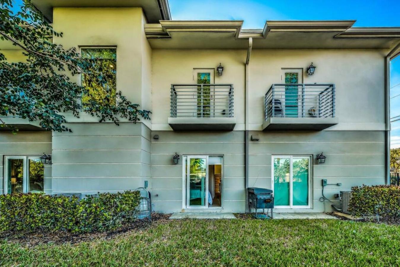 Lilly At Aviara Lake Worth Lake Worth Beach Exterior photo